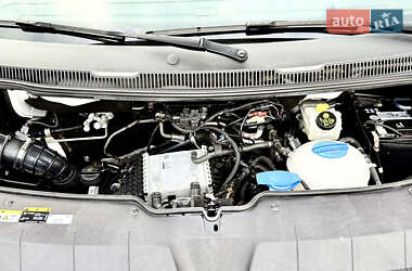 Грузовой фургон Volkswagen Transporter 2021 в 