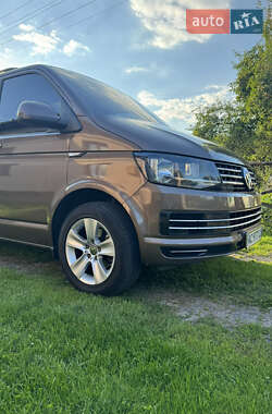 Мінівен Volkswagen Transporter 2016 в Ковелі