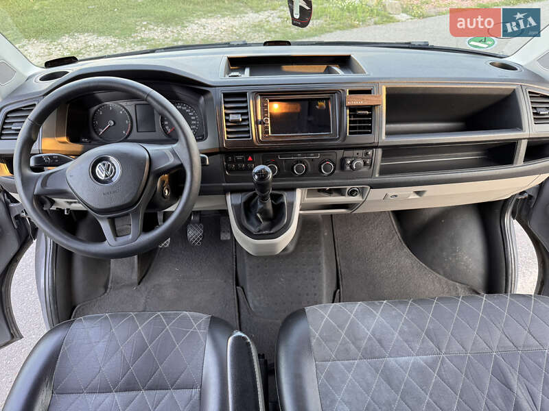 Мінівен Volkswagen Transporter 2017 в Миронівці