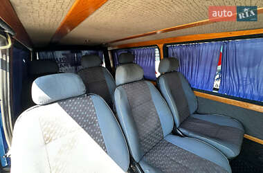 Минивэн Volkswagen Transporter 2001 в 