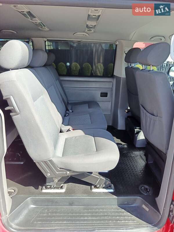 Минивэн Volkswagen Transporter 2010 в Львове