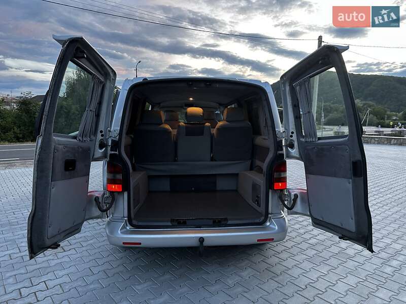 Мінівен Volkswagen Transporter 2004 в Надвірній