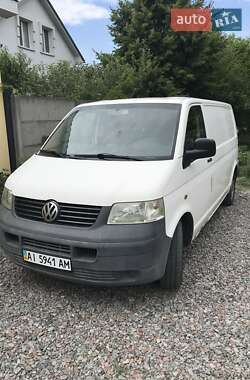 Грузовой фургон Volkswagen Transporter 2004 в Боярке