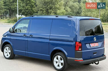 Грузовой фургон Volkswagen Transporter 2021 в 