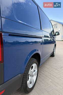 Грузовой фургон Volkswagen Transporter 2021 в 