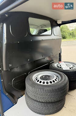 Грузовой фургон Volkswagen Transporter 2021 в 
