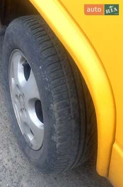 Грузовой фургон Volkswagen Transporter 1987 в 