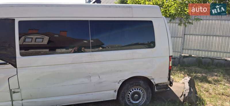Минивэн Volkswagen Transporter 2005 в Ужгороде