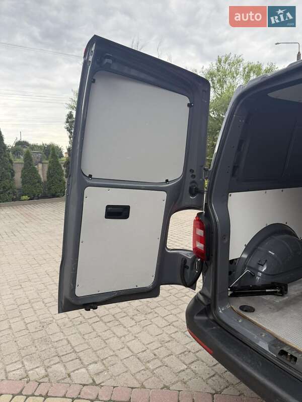 Микроавтобус Volkswagen Transporter 2018 в Калуше
