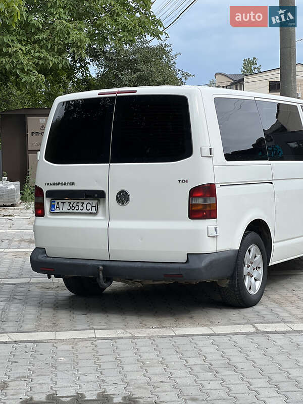 Минивэн Volkswagen Transporter 2004 в Ивано-Франковске
