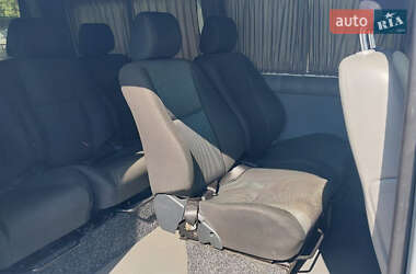 Минивэн Volkswagen Transporter 2007 в 