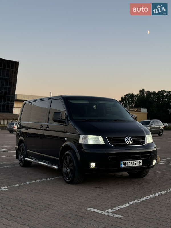 Мінівен Volkswagen Transporter 2008 в Житомирі