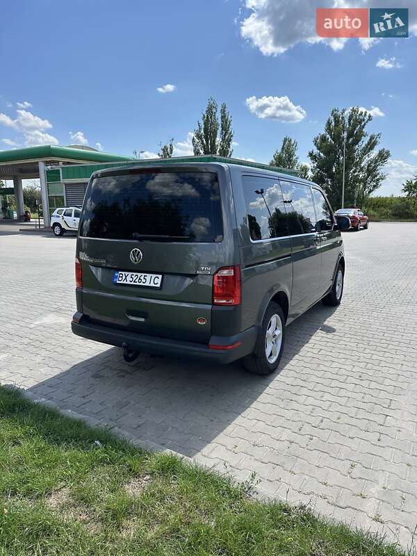 Минивэн Volkswagen Transporter 2016 в Хмельницком