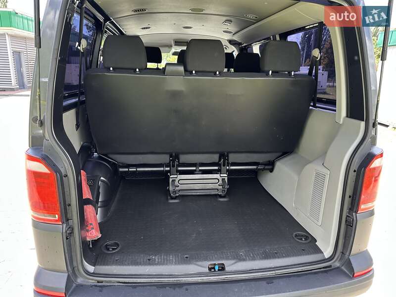 Минивэн Volkswagen Transporter 2016 в Хмельницком