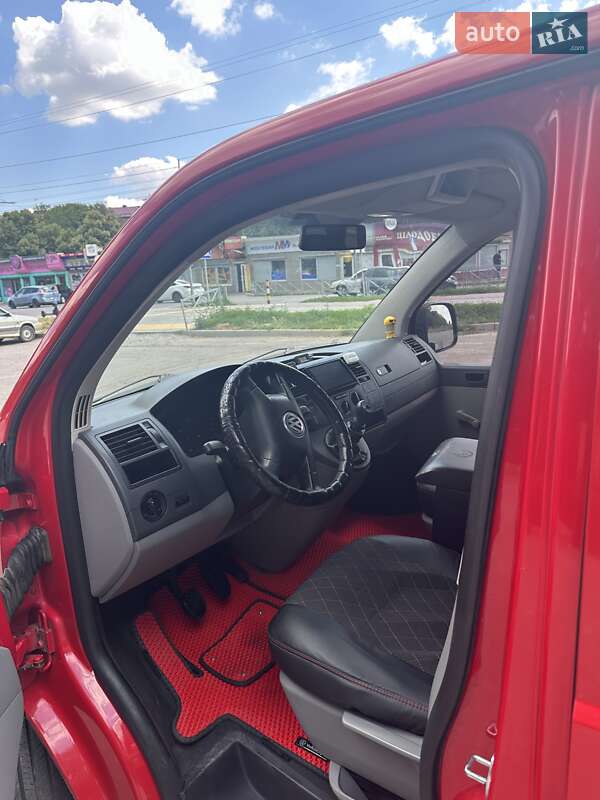 Минивэн Volkswagen Transporter 2006 в Кропивницком