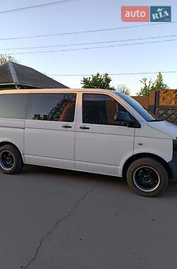 Грузовой фургон Volkswagen Transporter 2012 в 