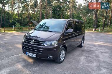 Минивэн Volkswagen Transporter 2012 в 