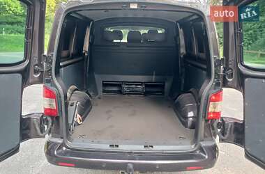 Минивэн Volkswagen Transporter 2012 в 