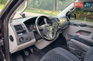 Минивэн Volkswagen Transporter 2012 в 