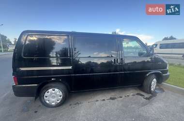 Минивэн Volkswagen Transporter 2002 в Буче