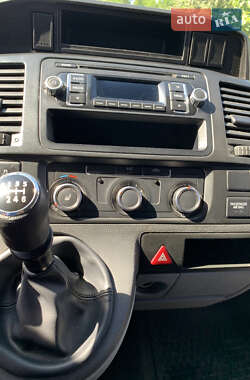 Грузопассажирский фургон Volkswagen Transporter 2013 в 
