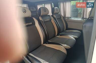 Минивэн Volkswagen Transporter 2006 в 
