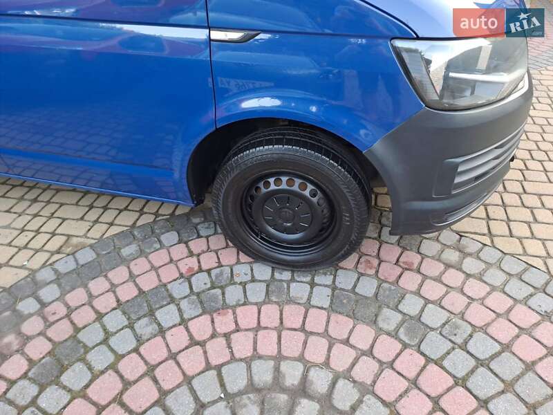 Микроавтобус Volkswagen Transporter 2017 в Ровно
