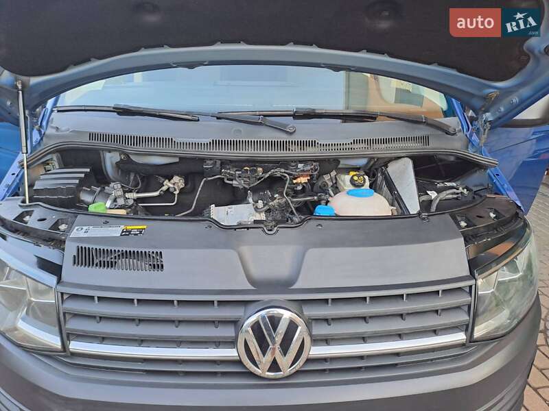 Микроавтобус Volkswagen Transporter 2017 в Ровно