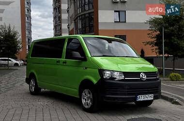 Минивэн Volkswagen Transporter 2015 в 