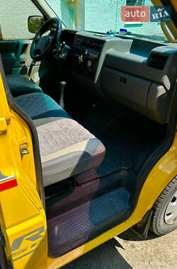 Грузовой фургон Volkswagen Transporter 1999 в 