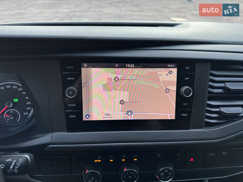 Минивэн Volkswagen Transporter 2020 в Бердичеве