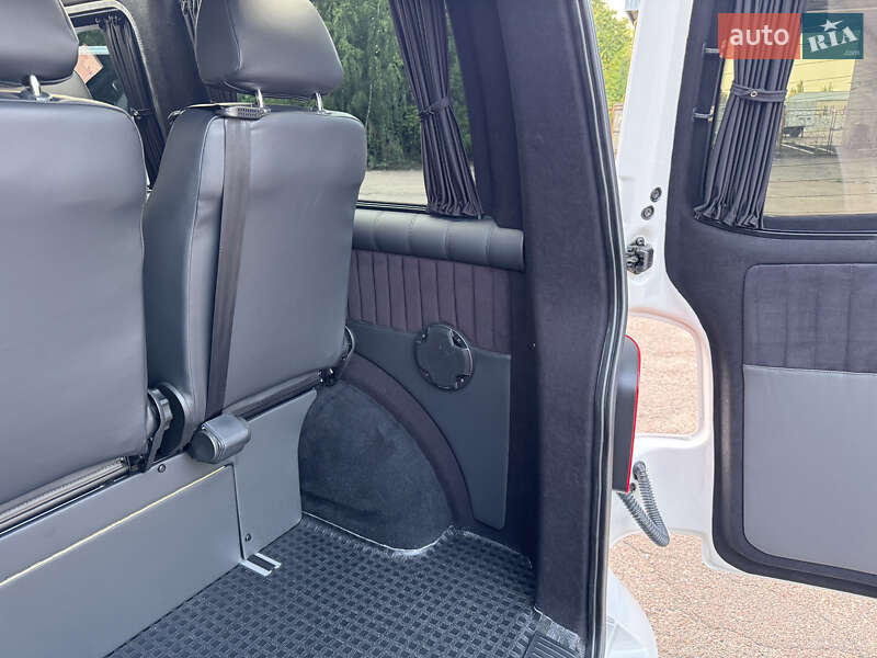 Минивэн Volkswagen Transporter 2020 в Бердичеве