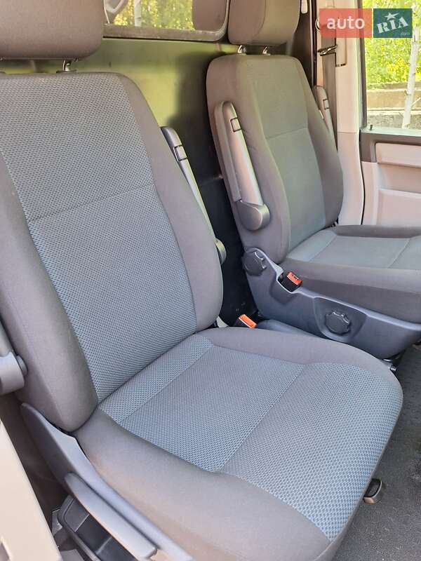 Грузовой фургон Volkswagen Transporter 2018 в Бердичеве фото 8 Грузовой фургон Volkswagen Transporter 2018 в Бердичеве