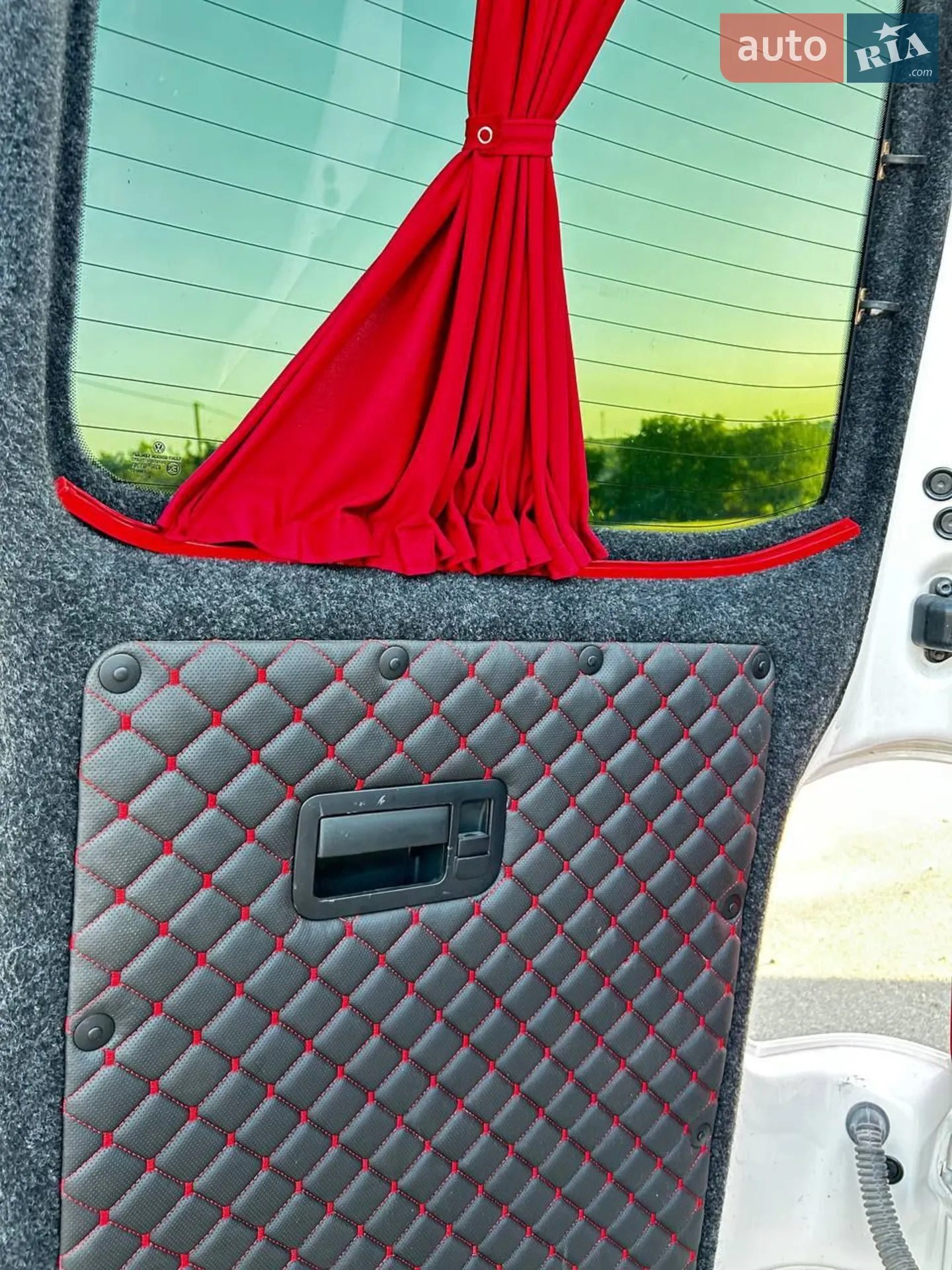 2016 Volkswagen Transporter - мініатюра 13