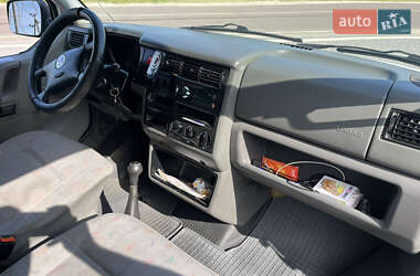 Минивэн Volkswagen Transporter 2000 в 