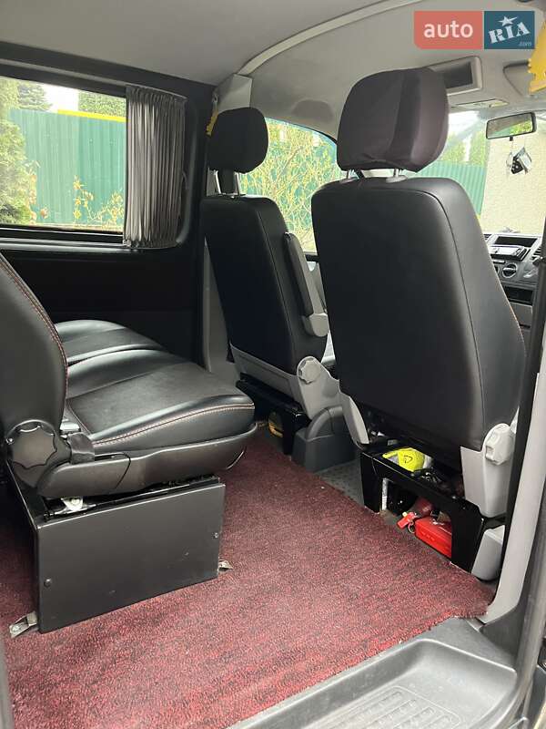 Минивэн Volkswagen Transporter 2006 в Хмельницком
