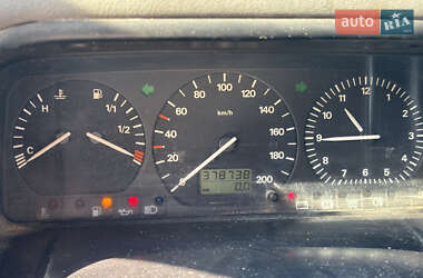 Минивэн Volkswagen Transporter 1998 в 