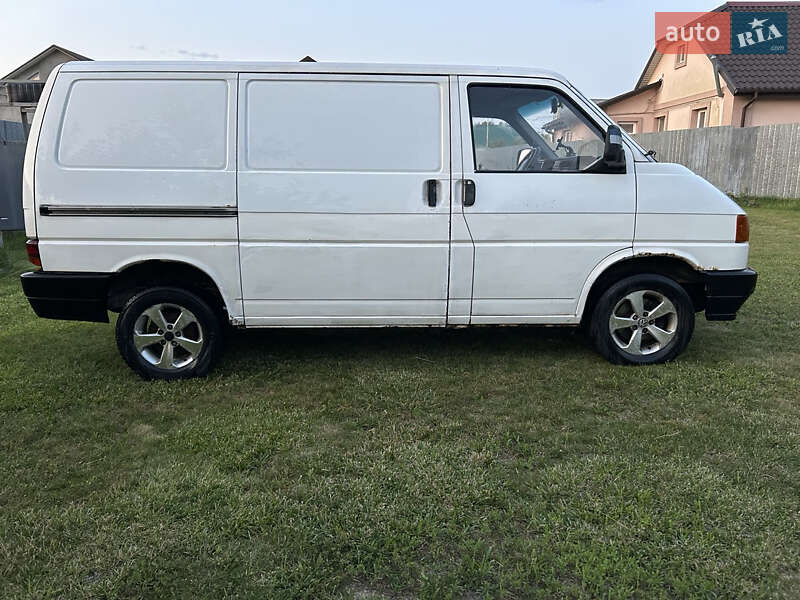 Грузовой фургон Volkswagen Transporter 1995 в Киеве
