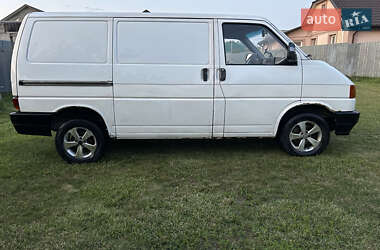 Грузовой фургон Volkswagen Transporter 1995 в 