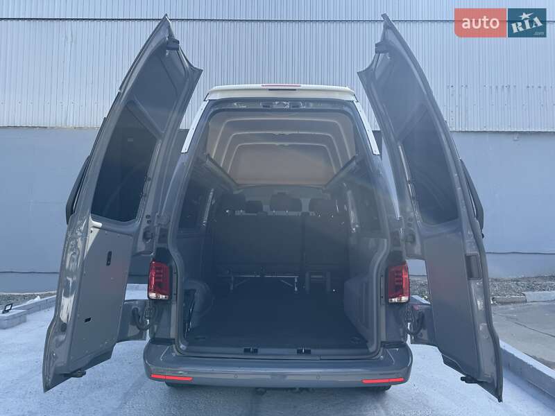 Минивэн Volkswagen Transporter 2021 в Киеве