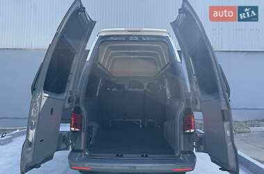 Минивэн Volkswagen Transporter 2021 в 
