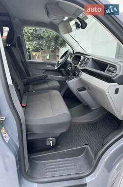 Минивэн Volkswagen Transporter 2021 в 