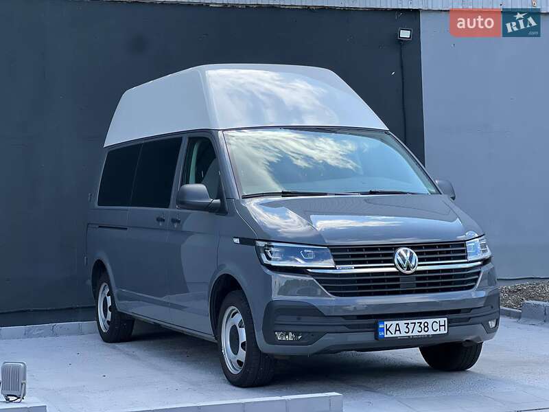 Минивэн Volkswagen Transporter 2021 в 