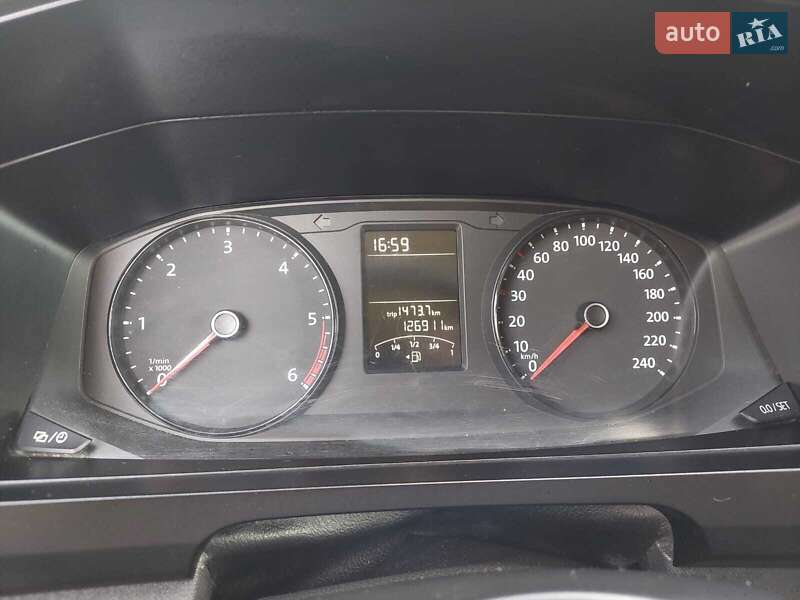 Вантажний фургон Volkswagen Transporter 2016 в Коломиї фото 17 Вантажний фургон Volkswagen Transporter 2016 в Коломиї