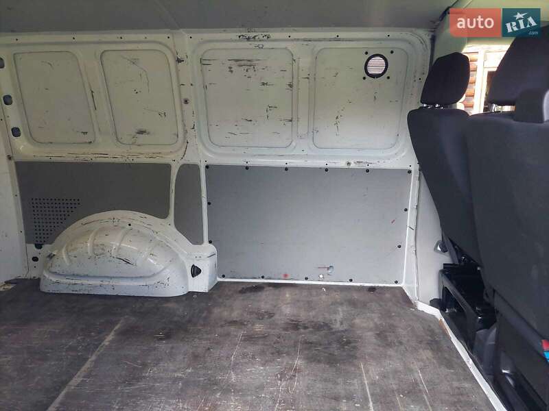 Вантажний фургон Volkswagen Transporter 2016 в Коломиї фото 22 Вантажний фургон Volkswagen Transporter 2016 в Коломиї