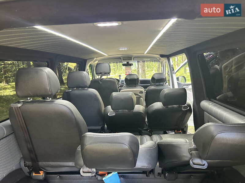 Мінівен Volkswagen Transporter 2018 в Житомирі