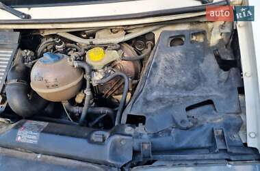 Мінівен Volkswagen Transporter 2001 в Києві