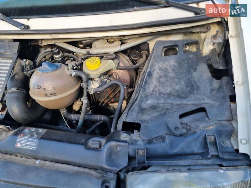 Volkswagen Transporter 2001