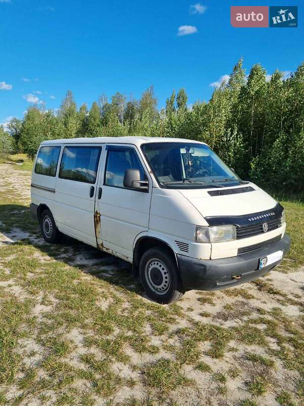 Минивэн Volkswagen Transporter 2001 в Киеве