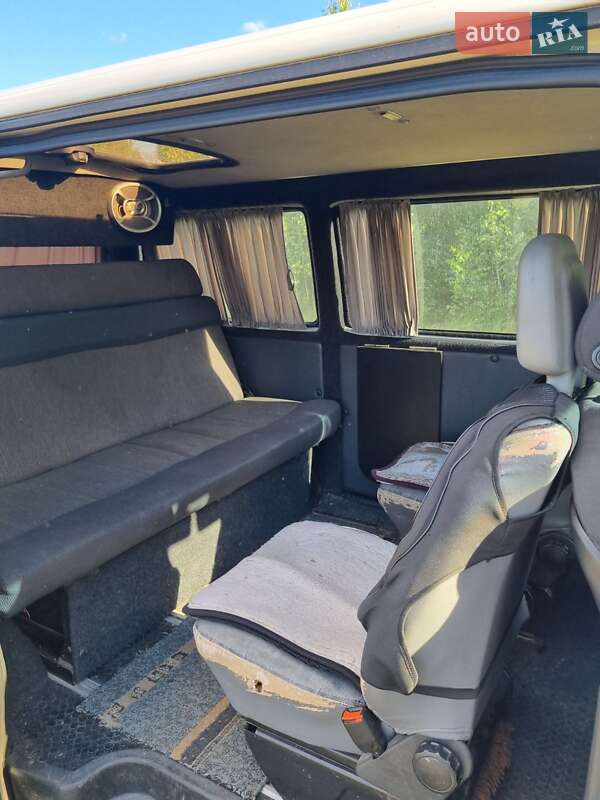 Минивэн Volkswagen Transporter 2001 в Киеве